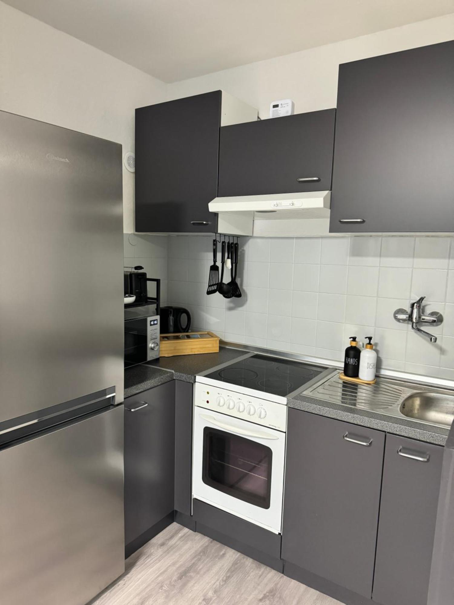 Gemuetliches Apartment Vor Den Toren Koelns ヒュルト エクステリア 写真